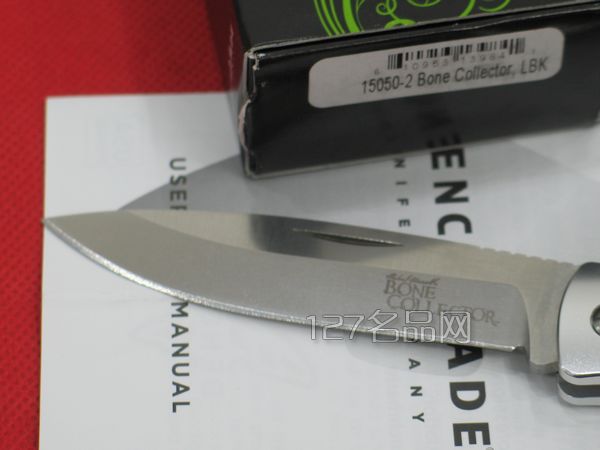 美国蝴蝶Benchmade15050-2檀木柄折刀