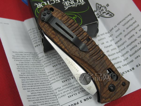 美国蝴蝶Benchmade 15020S-2核桃木柄折刀