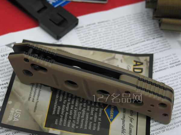美国蝴蝶Benchmade 275BKSN战术折刀