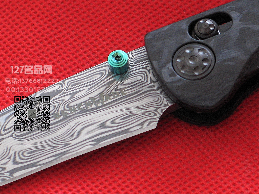 Benchmade蝴蝶698-181大马士革碳纤维嵌珍珠贝柄限量珍藏版