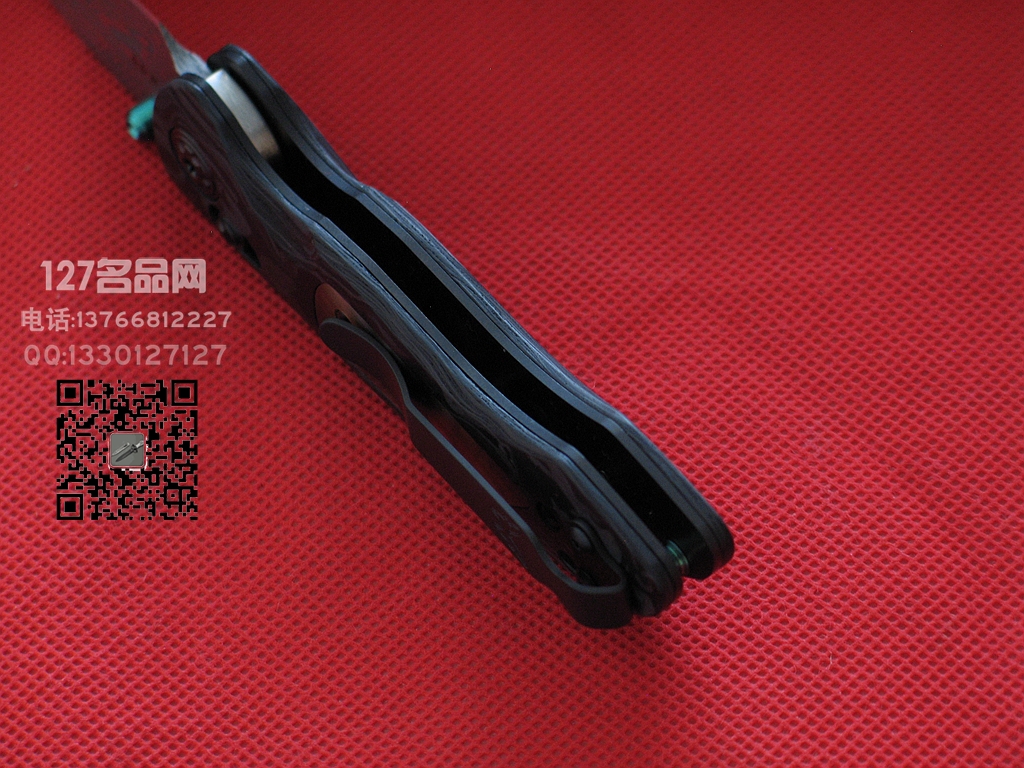 Benchmade蝴蝶698-181大马士革碳纤维嵌珍珠贝柄限量珍藏版