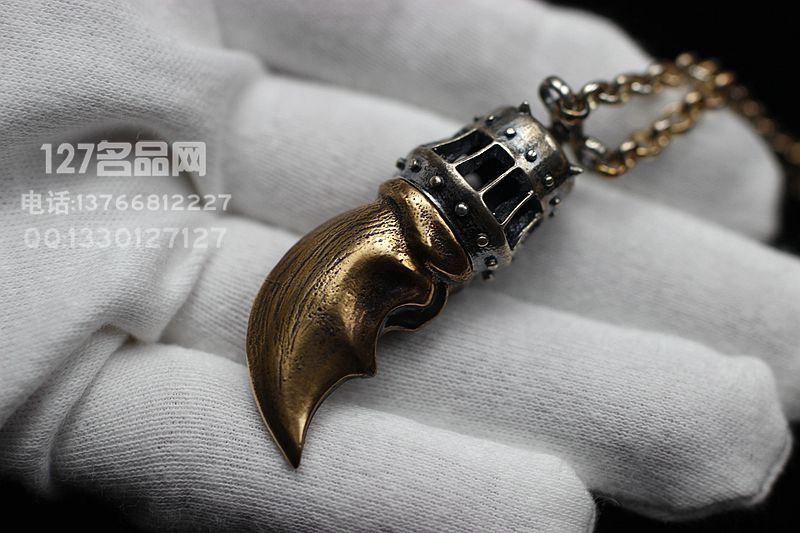 William Henry威廉亨利 P38 王的爪”银武士北极熊爪项链