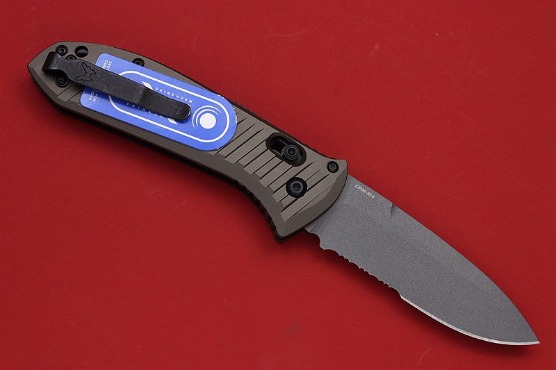 Benchmade 蝴蝶 5700SGY-1 AUTO II CPM-M4钢 战术助力快开半齿折刀