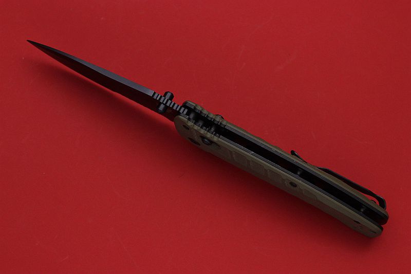 Benchmade 美国蝴蝶 980SBK CPM-S30V钢 OD色G10柄长途旅行战术半齿